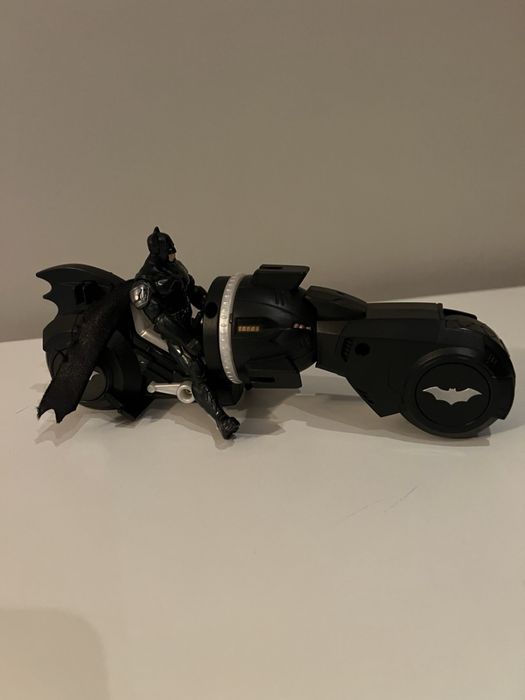 Играчки Marvel оригинални