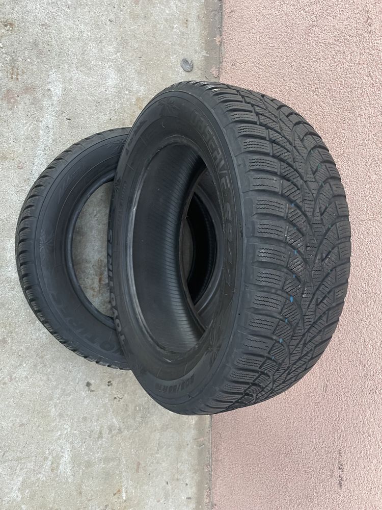 2бр.зимни гуми 205/55/R16/Toyo tires Observe S944