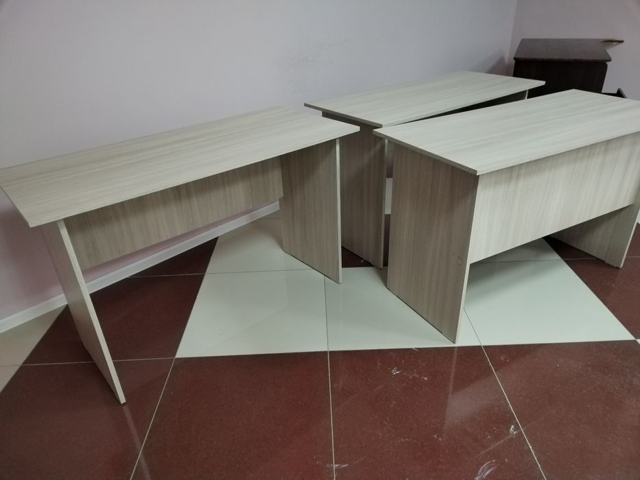 Продам столы для занятий