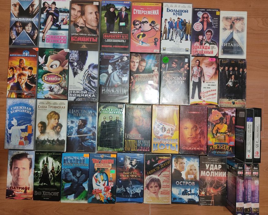 Продам VHS  лицензионные кассеты