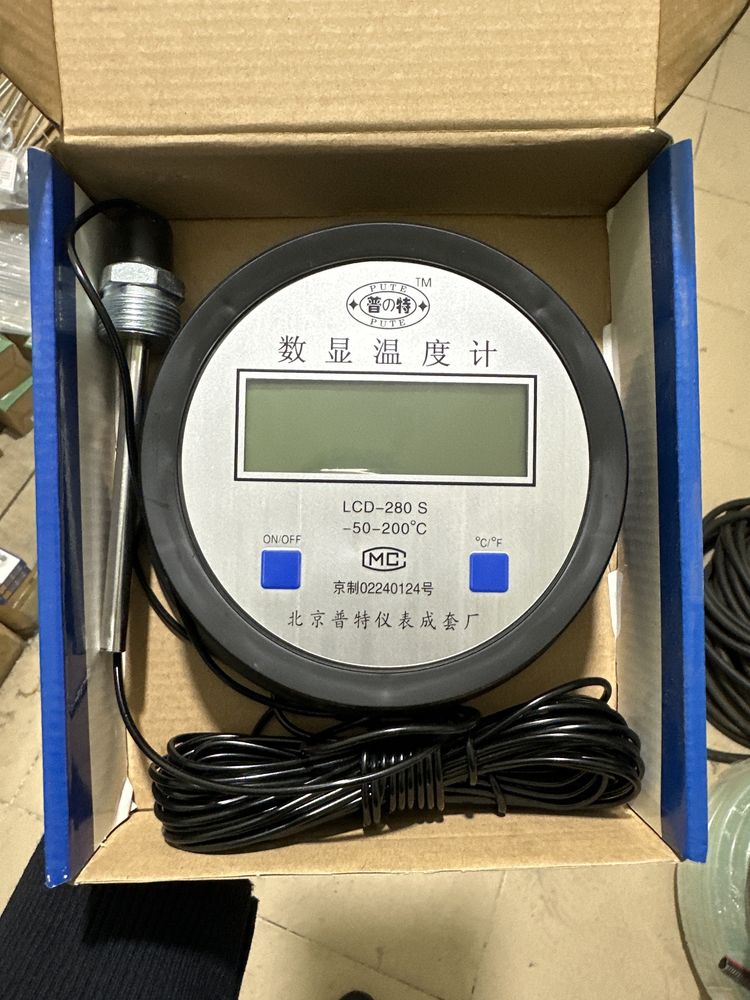 Цифровой термометр LCD-280S