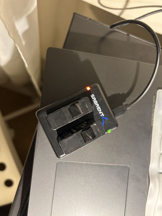 Incarcator Sabrent compatibil baterii Gopro 5 6 7 8 plus 5 baterii