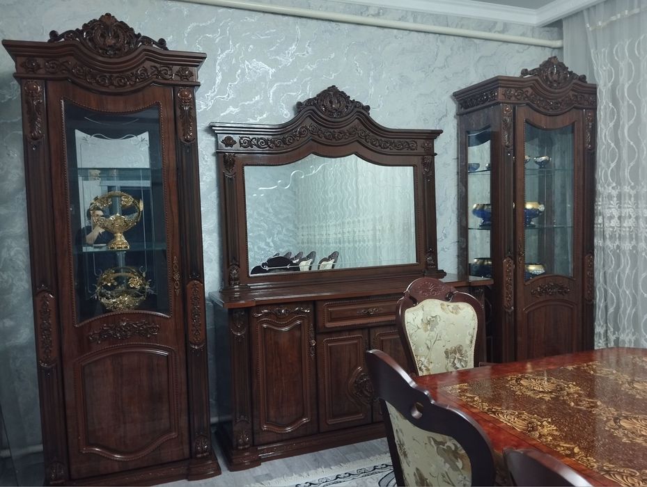 Продается комод с пеналом