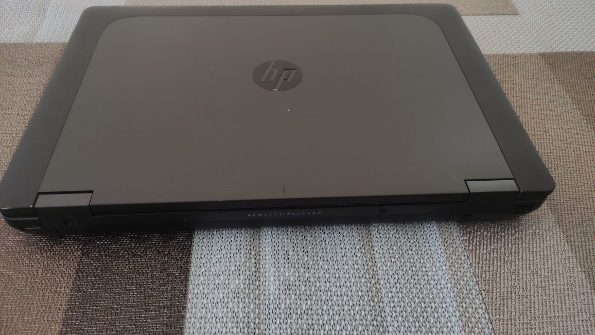 HP ZBook 15 Intel Core i7, 32 GB RAM, NVIDIA QUADRO, SSD