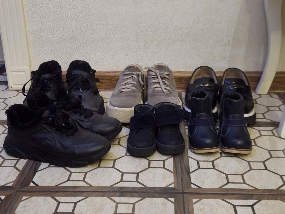 Женская и детская обувь ,отличное состояние, торг уместен