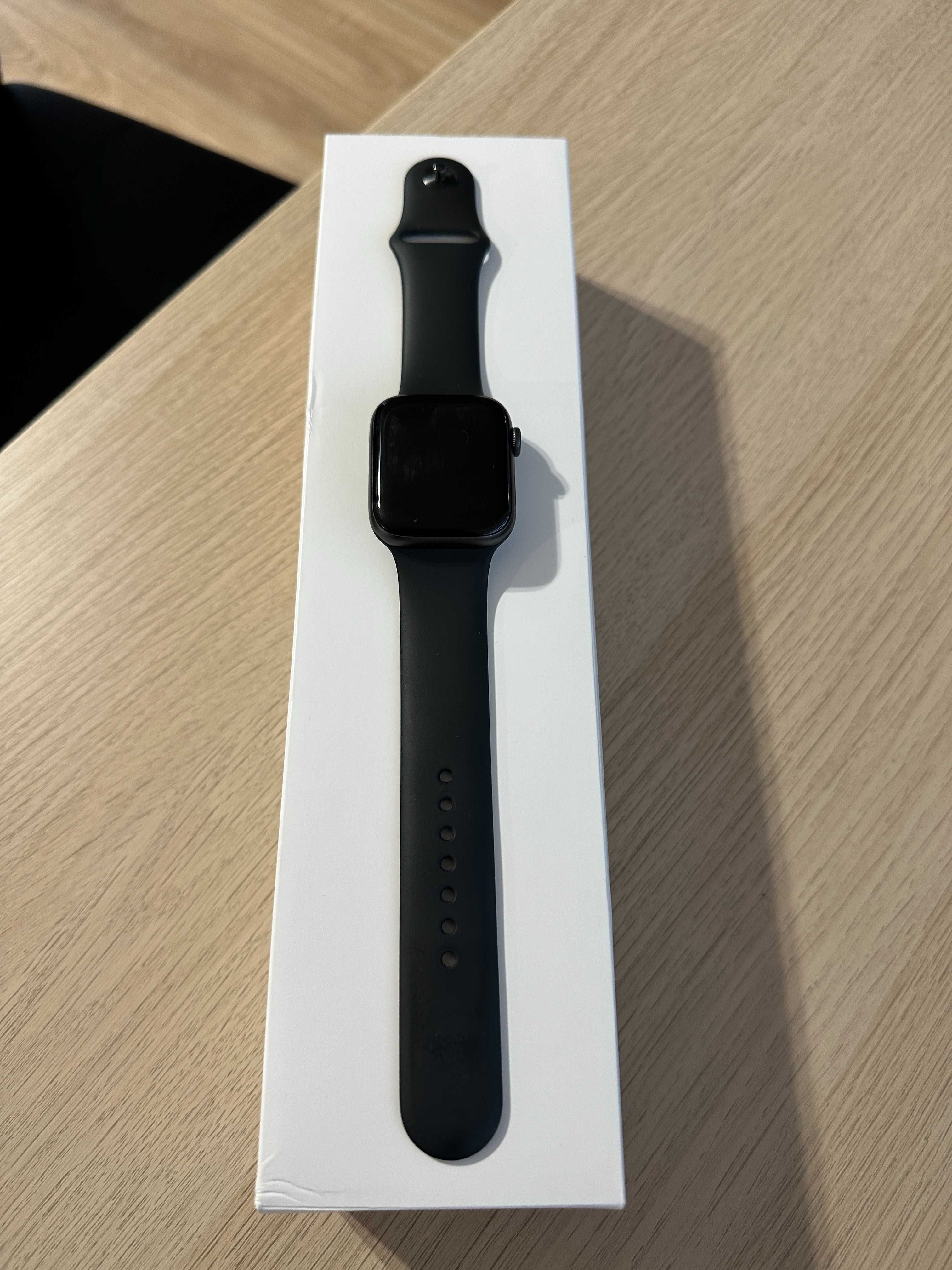 Apple Watch Series 5 44mm defect