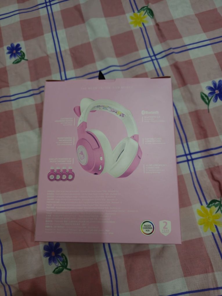 Razer Kraken BT Hello Kitty and Friends Edition