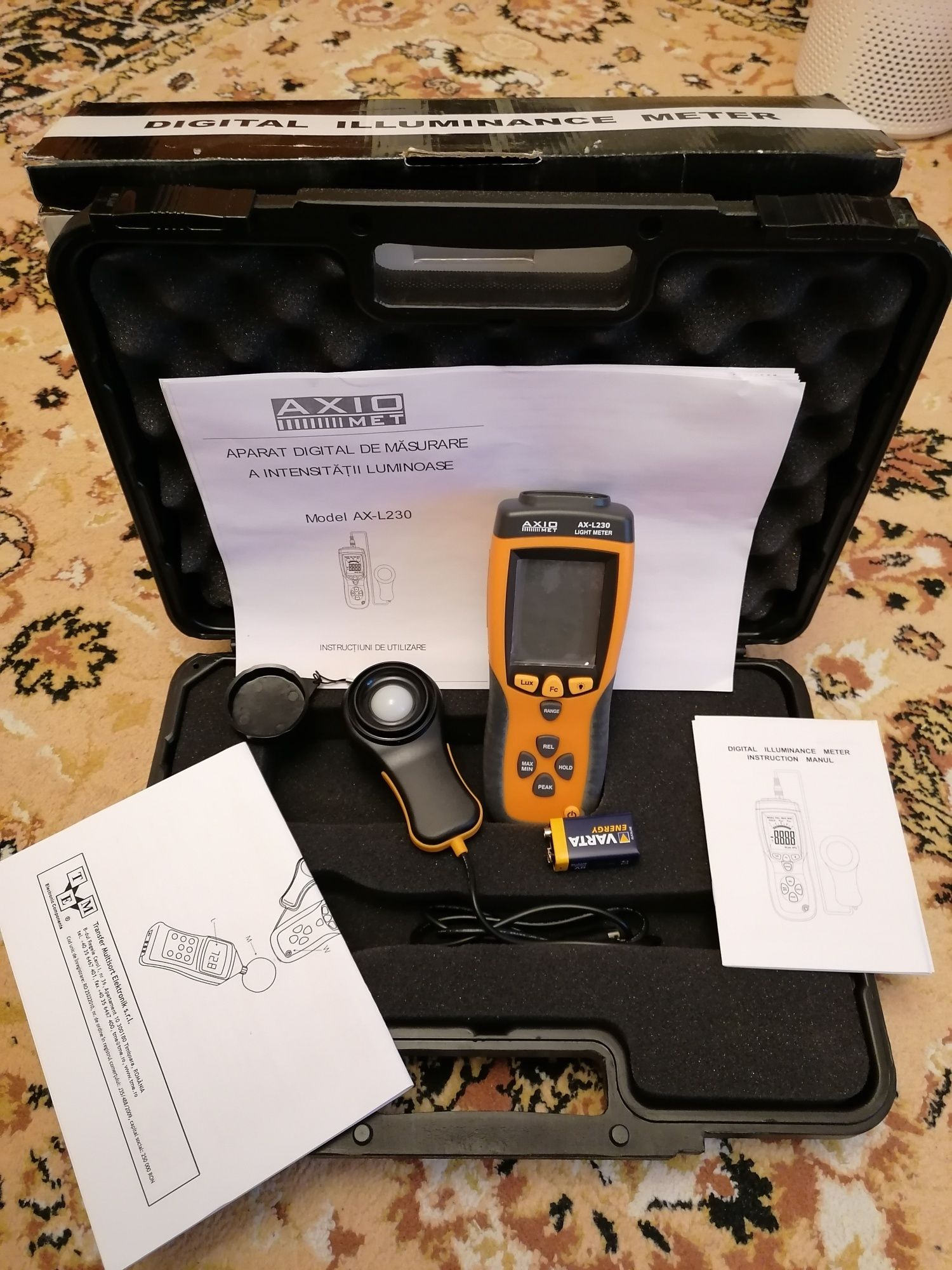 Luxmetru Digital illuminance meter  LCD AXIOMET AX-L230