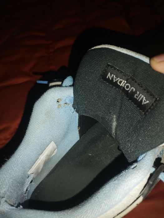 Jordan 4 unc mărimea 42