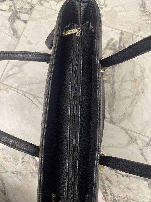 Дамска чанта от изкуствена кожа