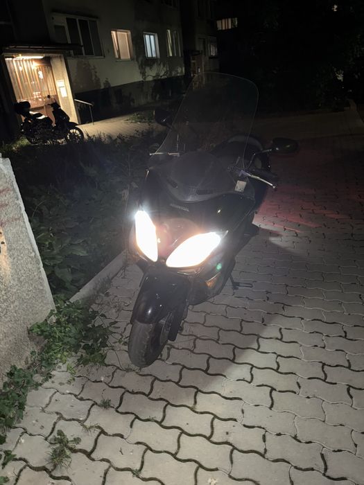Honda Forza 250, nss