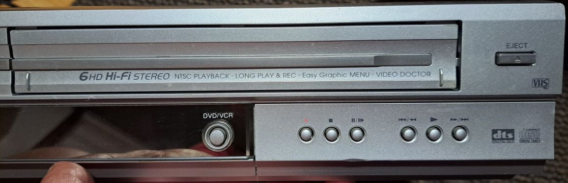 Dvd - mp3 - video LG DVS 7700