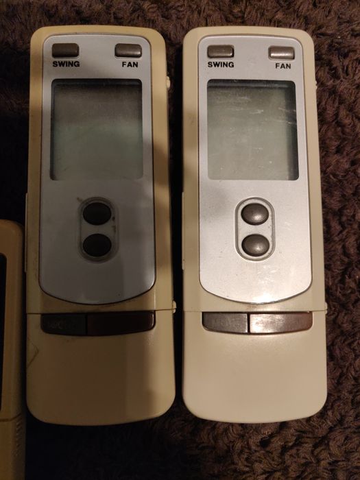 Lot telecomenzi AC