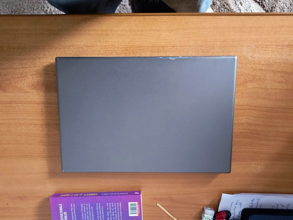Laptop Gateway Ultra Slim (Fara baterie , probleme la pornire)
