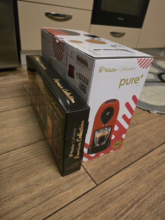 Aparat de Cafea Nou Nout nedesfacut +60 capsule Tchibo