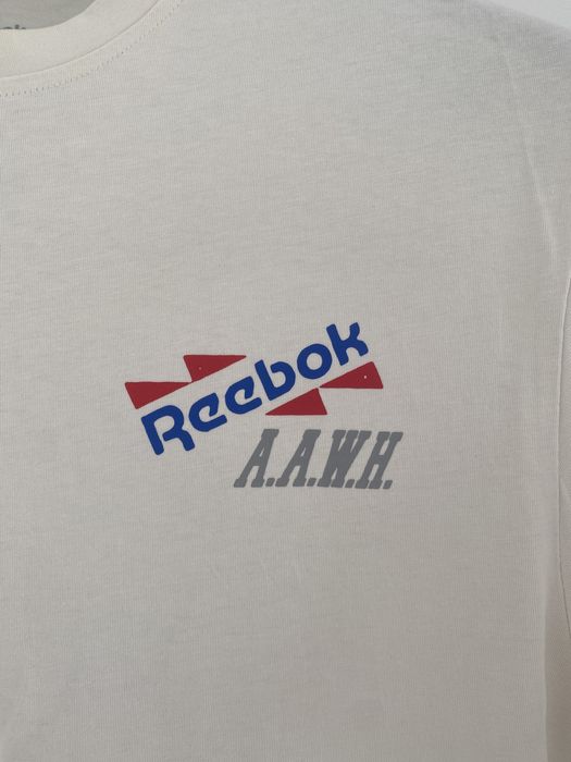 Vând tricou de bărbați, marca Reebok, mărimea M