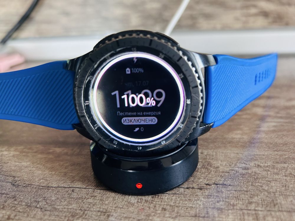 Смарт часовник Samsung Galaxy watch