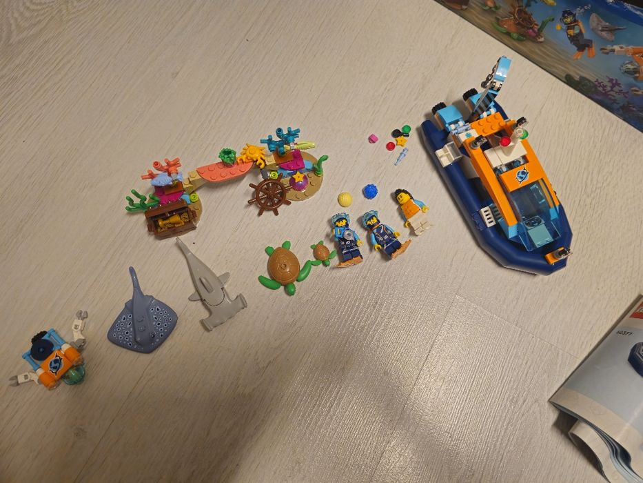 Lego City 60377.