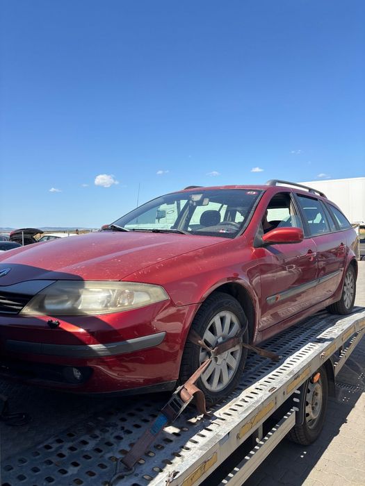 Dezmembram Renault Laguna 2 1.9 diesel din 2006