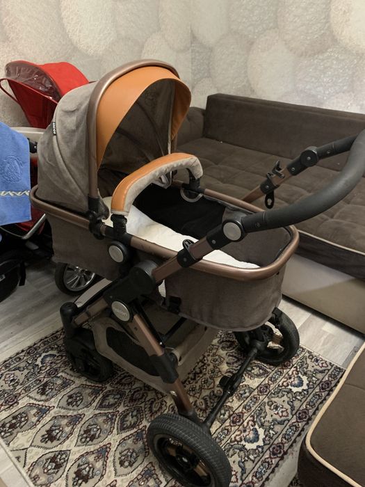 Продам детскую коляску трансформер