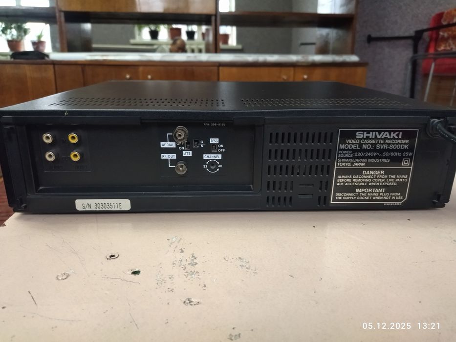 Продам видеомагнитофон