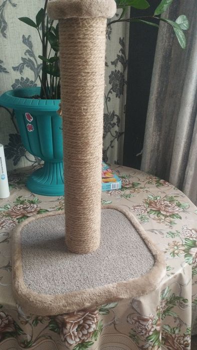 Продам новую когтеточку для кошек