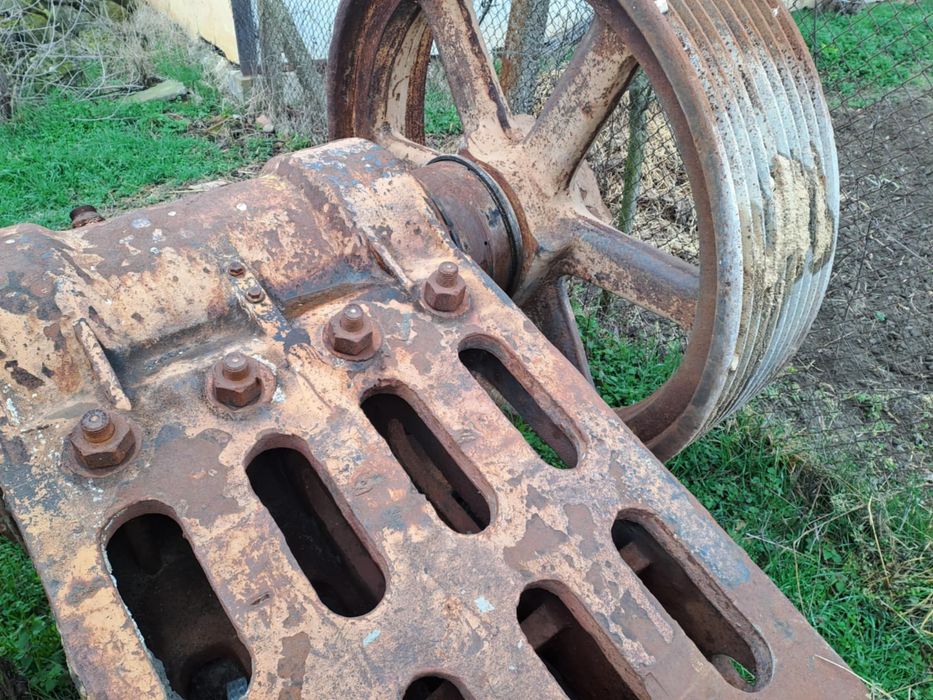 Челюстна трошачка