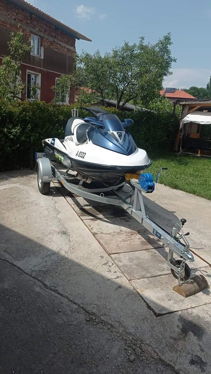 ДЖЕТ  Bombardier SEA DOO