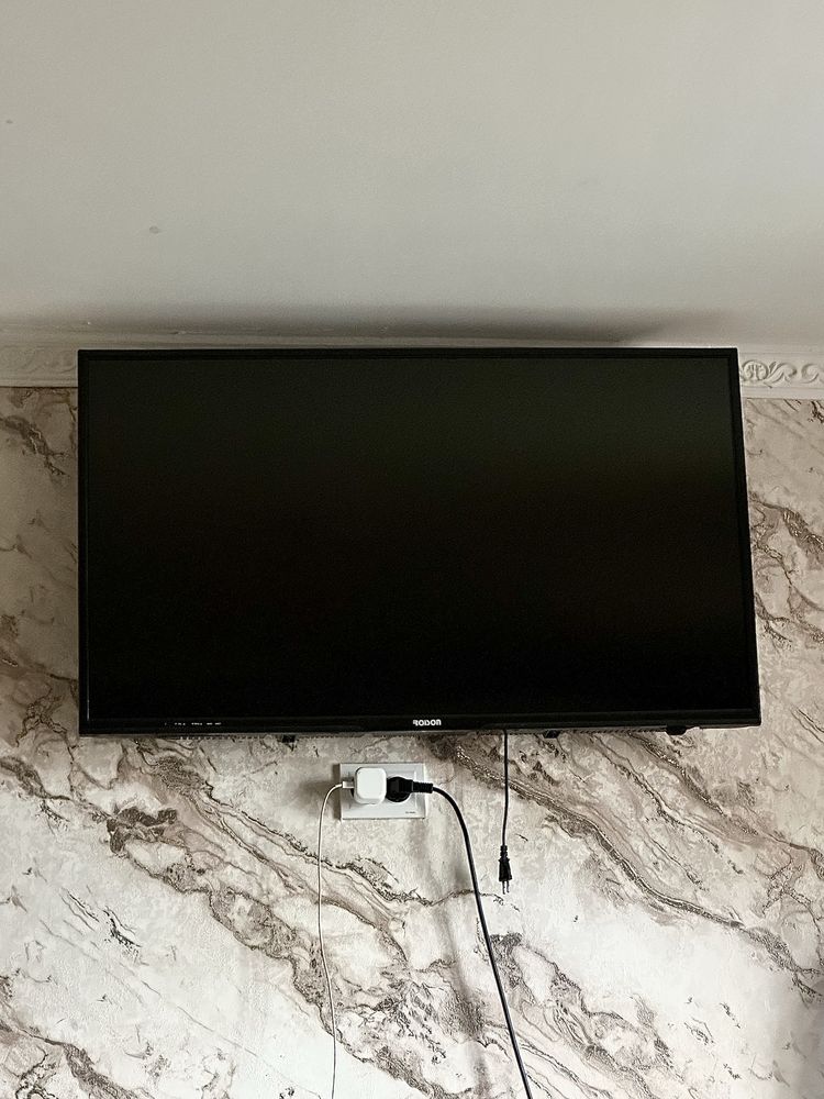 Roison TV 43 ideal bez smart