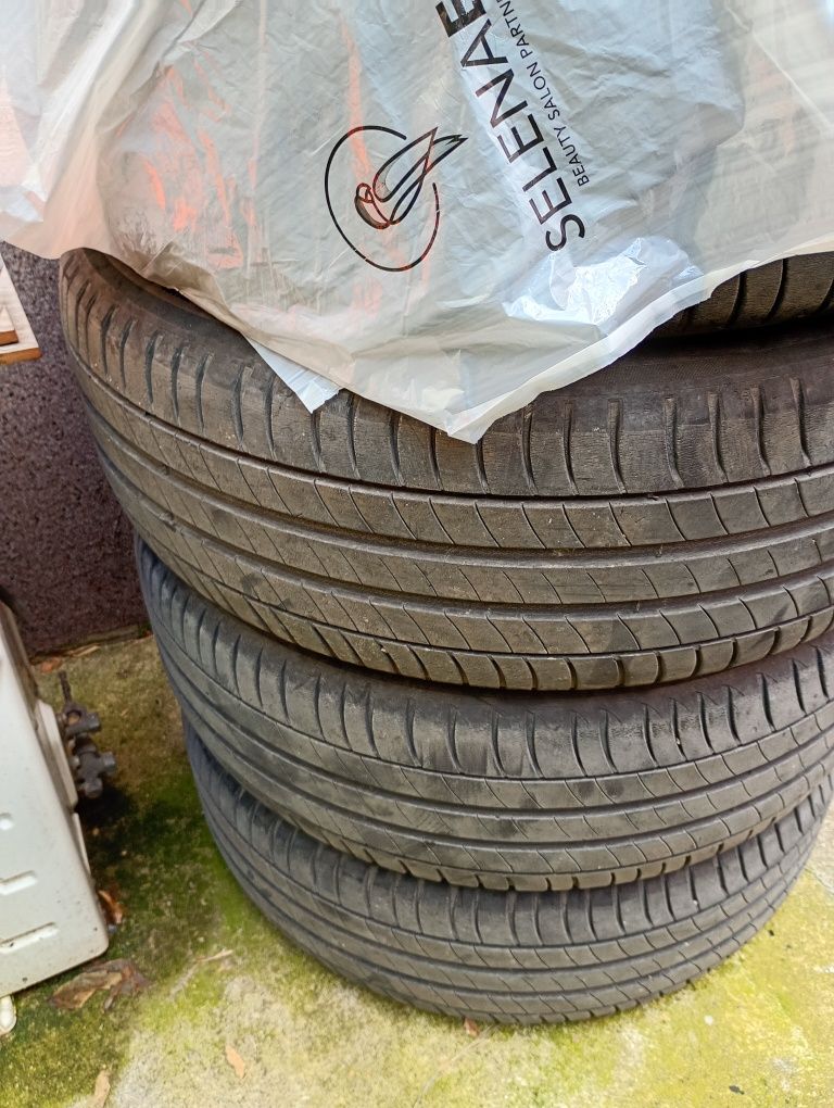 Гуми Michelin 17ки летни