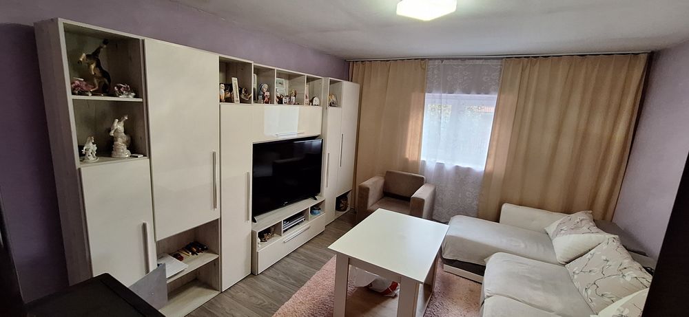Casa de vânzare in localitatea Picleu