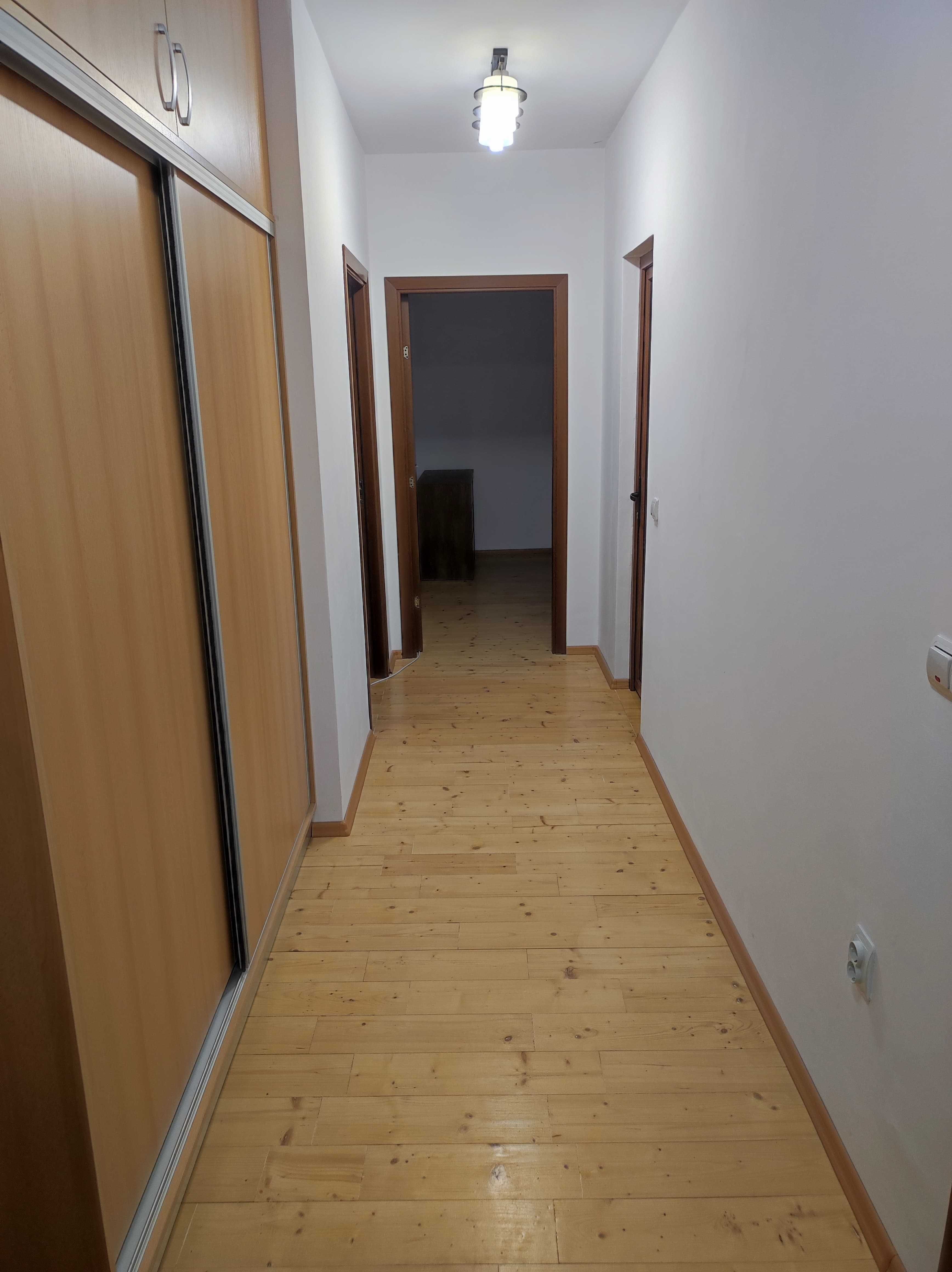 Vand apartament cu 2 camere, 55 mp , utilat