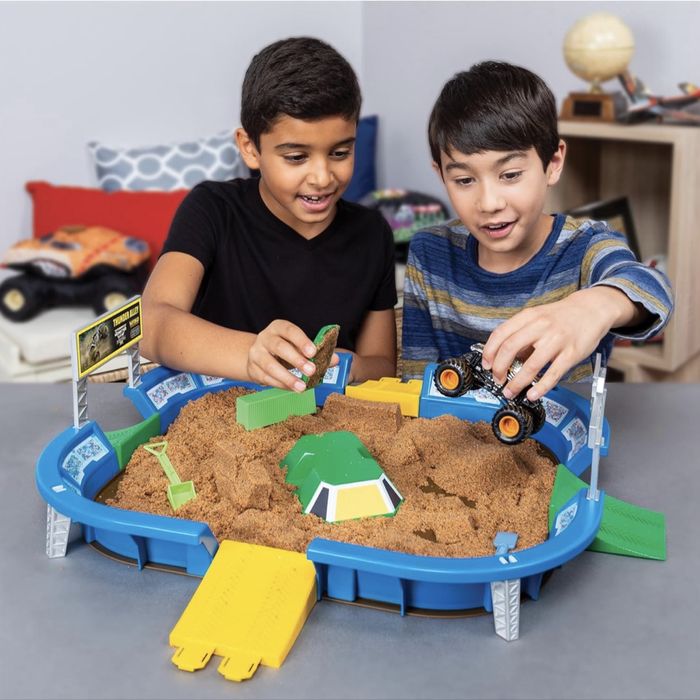 Арена Monster jam детска игра