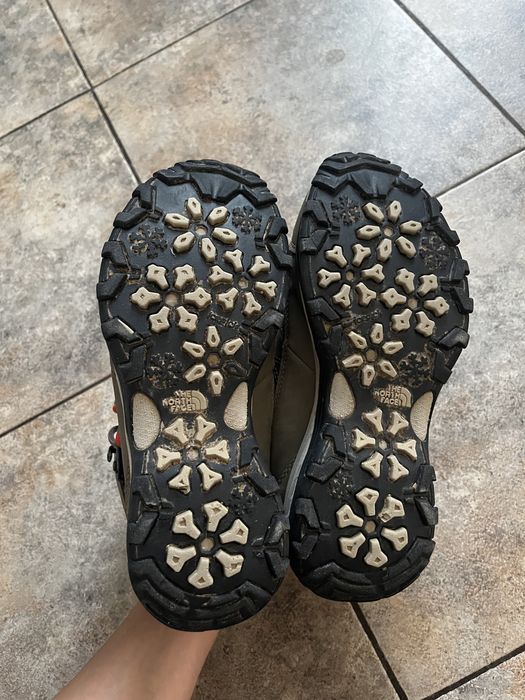 Туристически обувки The north face