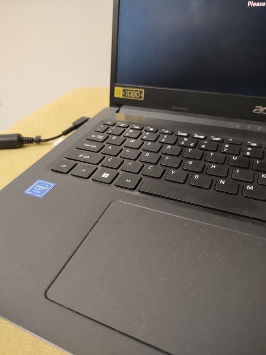 Vând Laptop ACER Aspre 3