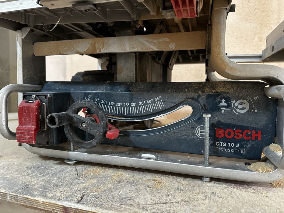 Пила циркулярная Bosch GTS 10 J