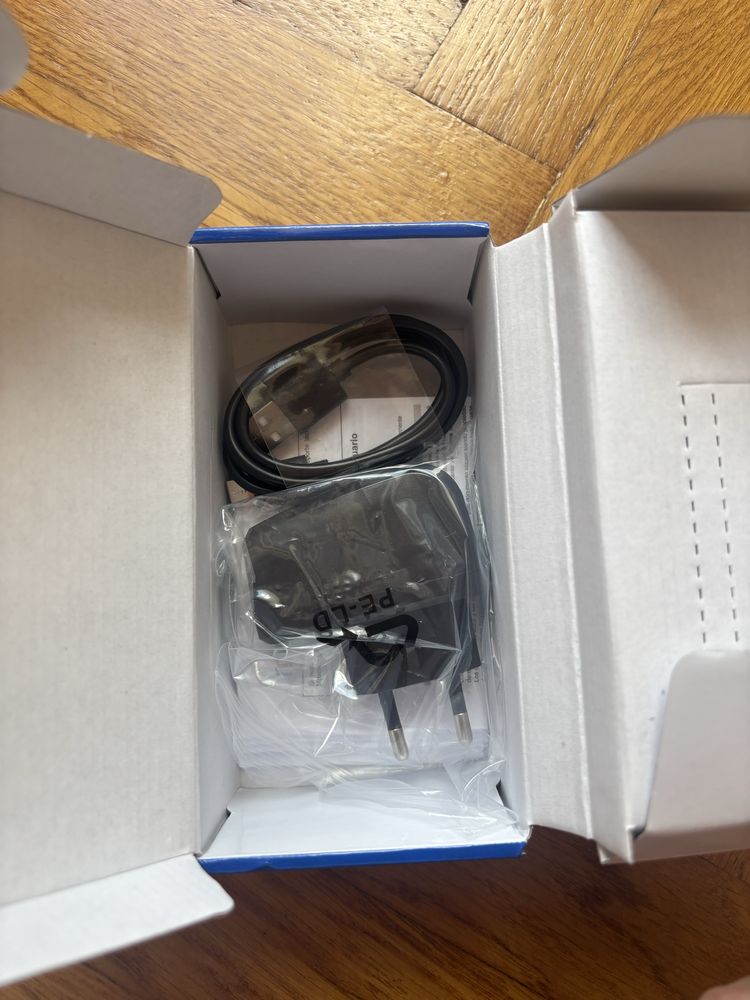 Maxcom MM248 Dual Black Nou!