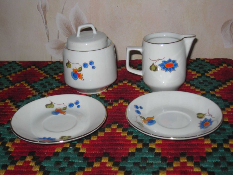 Всяка снимка, по 15 лева (7.67 €). 
Пращам по Еконт.