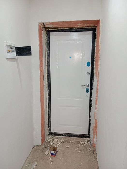 3 бөлмелі пәтер сатылады ГМЗ районында жаксы жерде мектеп садик