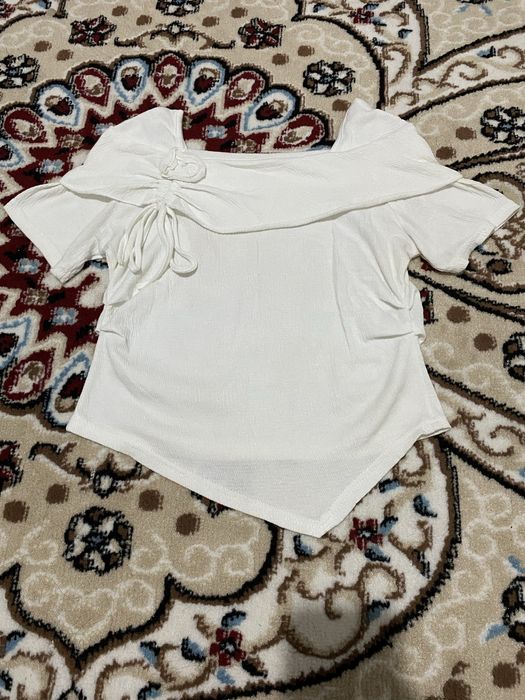 Футболка с розами