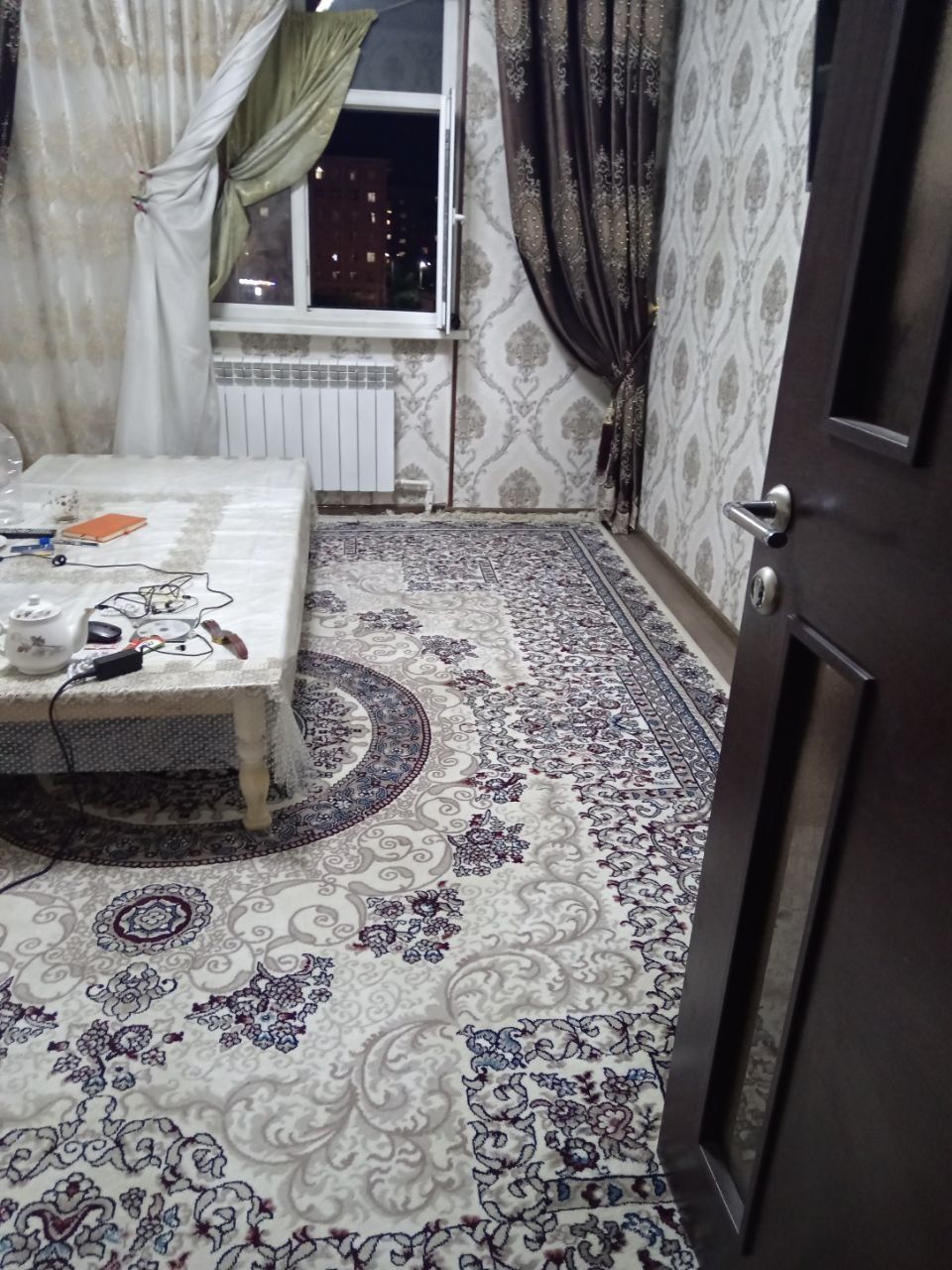 Срочно Продаётся квартира сергели 5а ор-р Элит маркет  2/5/7