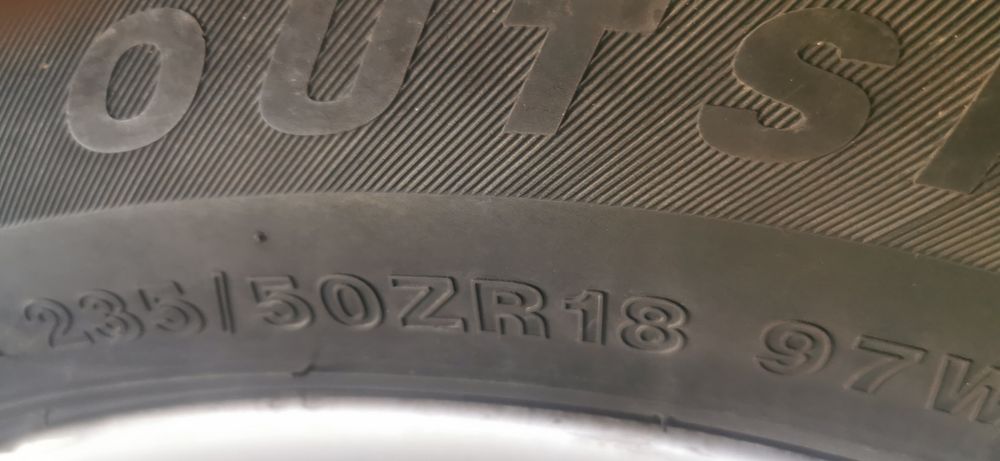 Летни гуми 235 50 18