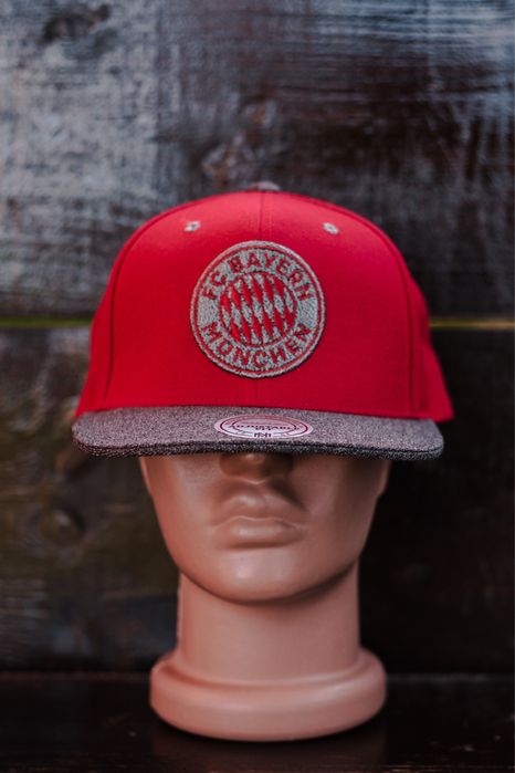 Cap snapback sapca FC Bayern Munchen Mitchell & Mess adjustable acril