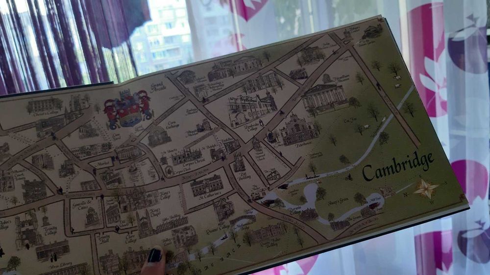 Cambridge книга с фотографии + АВТОГРАФ от автора