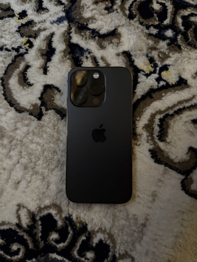 iPhone 14 Pro idealniy