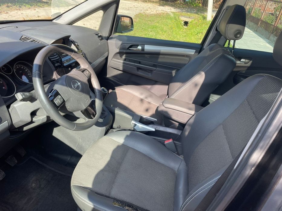 Opel Zafira B 1.7 CDTI EcoGlex 2011