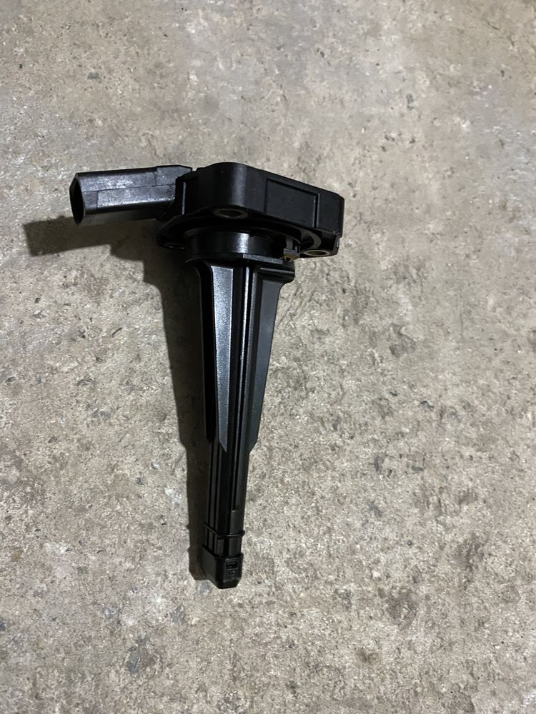 Senzor nivel ulei Audi a4 b8