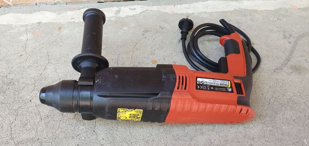 Ciocan rotopercutor .