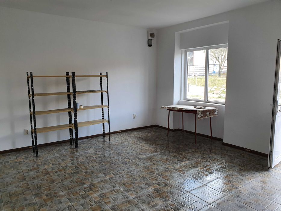 Spatiu central de inchiriat in Tg Carbunesti