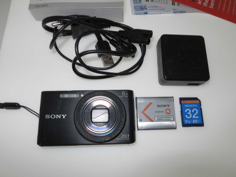 SONY Cyber-shot W830 компактен цифров фотоапарат дигитална камера НОВ
